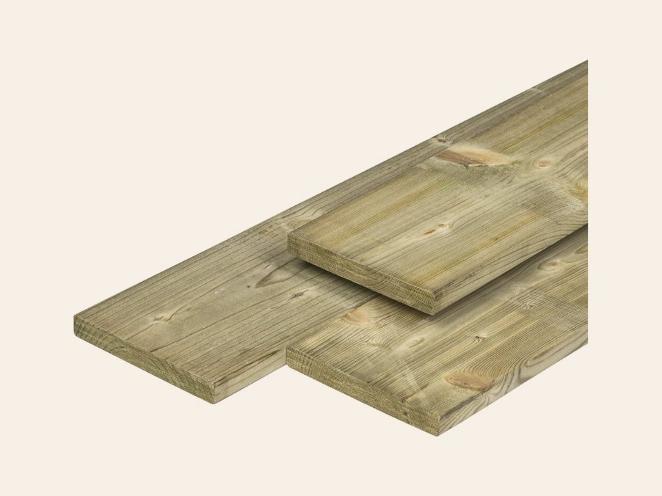 Grenen plank geïmpregneerd, geschaafd, ronde hoeken